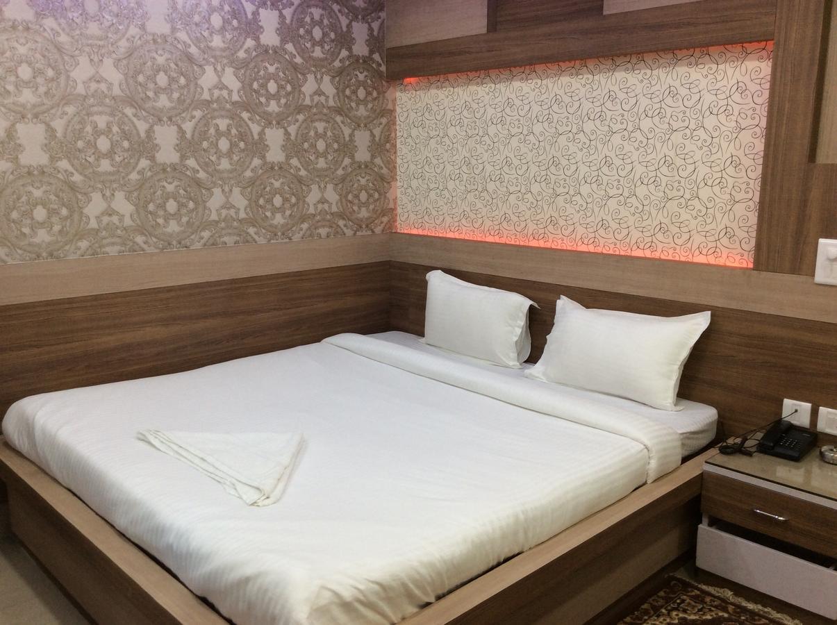 מוזאפרפור Hotel Central Park מראה חיצוני תמונה